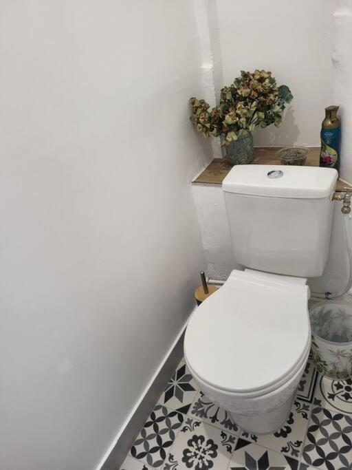 O Bon'Endroit - Appartement Confort - Centre Ville Βιέν Εξωτερικό φωτογραφία